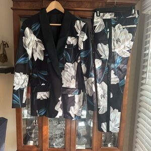 Black Floral Men’s Suit Jacket & Trousers - White & Blue Floral Pattern